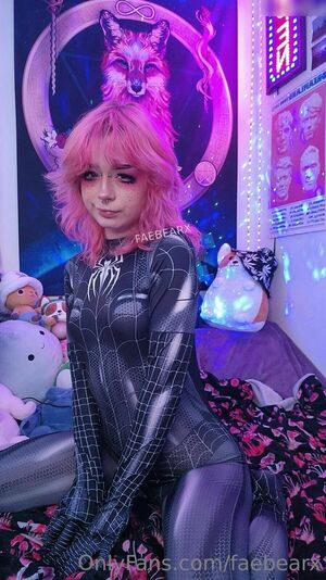 Faebearx Nude Photos photo 88