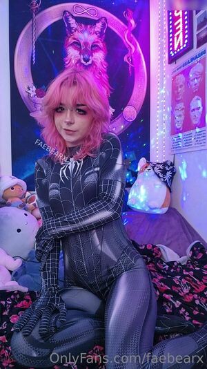Faebearx Nude Photos photo 94