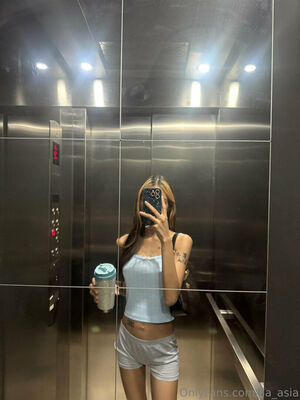 Lia Asia Nude Photos photo 99