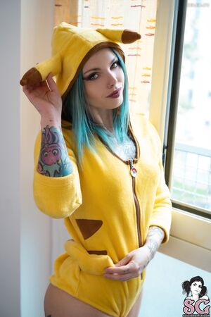 Spicy Nude Photos photo 9
