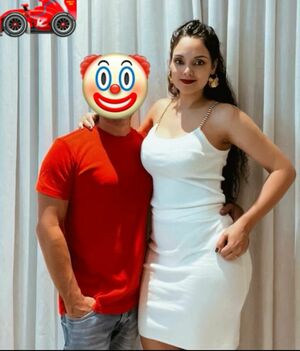Julia Paes Nude Photos photo 6