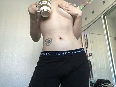 Saadlilthot Nude Photos photo 14