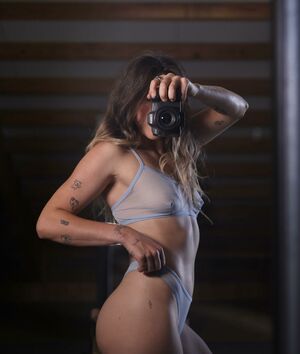 CJ Sloan Nude Photos photo 25