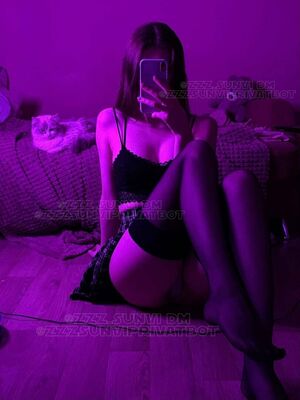 Zzzsunvi Nude Photos photo 16