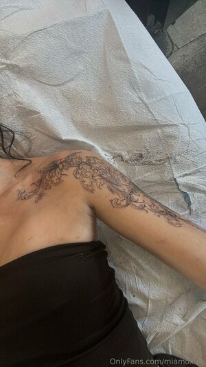 Miamoxiee Nude Photos photo 19