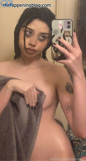 Meepmomentt Nude Photos photo 44