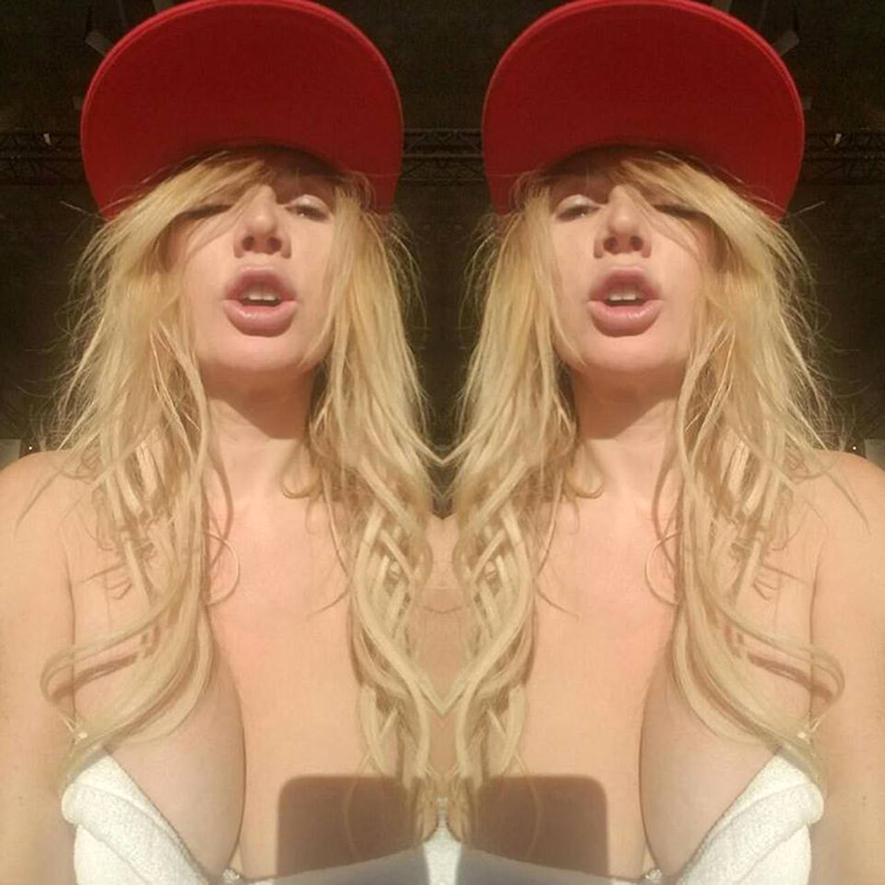 Nadeea Volianova Nude Photos Leaked