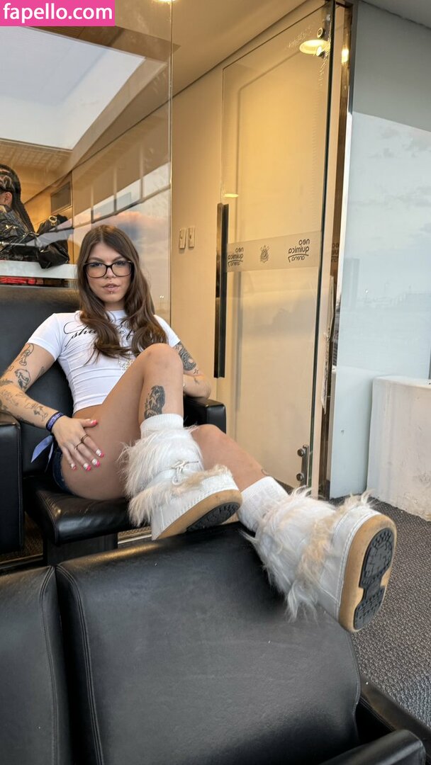 Melmartinsof Nude Photos