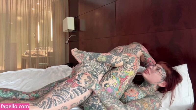 TigerLilly Nude Photos