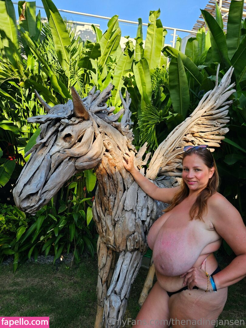 Thenadinejansen Nude Photos