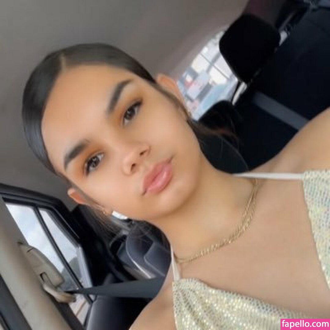 SexyBriannaa Nude Photos