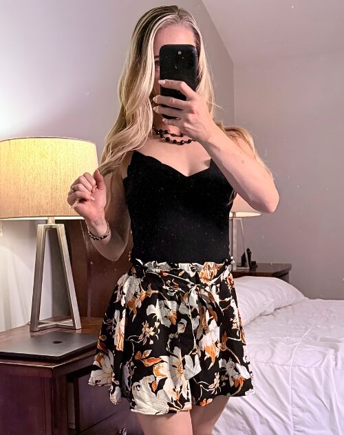 AshleyKate_Hotwife