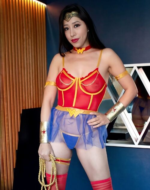 Dione Jill