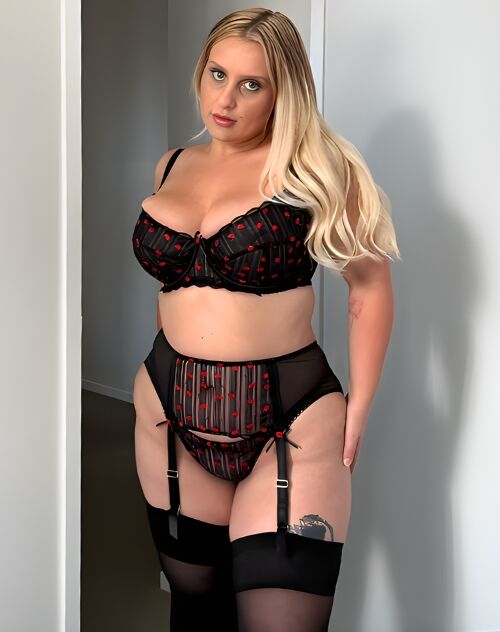 AlexisDownUnder