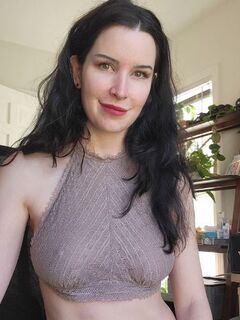 Aella_Girl