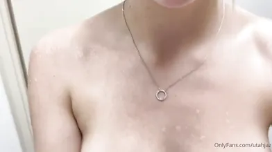 UtahJaz Nude Voyeur Shower OnlyFans Video Leaked