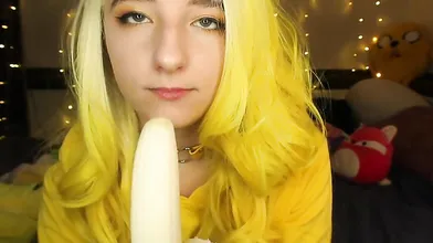 AftynRose ASMR Bananya Kittycat eating Bananas August Video