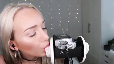 GwenGwiz ASMR Ear Licking and Sucking