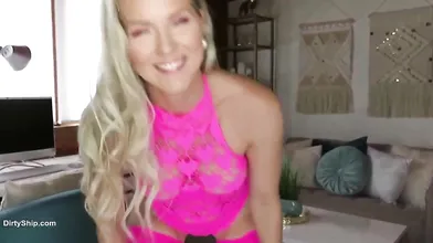Kat Wonders Galactic September Exclusive Video