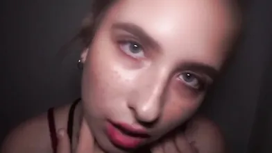 Lina Beana ASMR Onlyfans Kisses & Touching