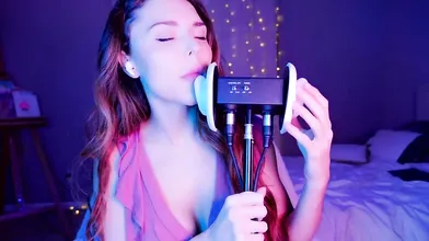 HeatheredEffect ASMR Ear Eating Video