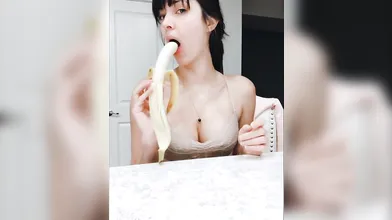 Cincinbear Banana Blowjob Onlyfans Video Leaked