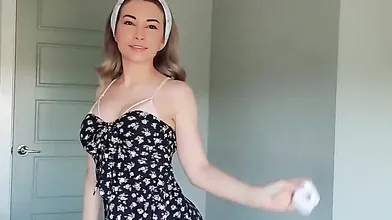 Alinity Nude Ass Teasing Onlyfans Set Leaked