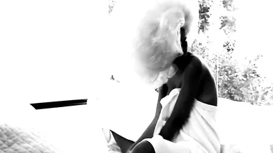 Emily Ratajkowski Nude BTS Photoshoot Video Leaked