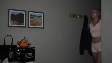 LittlePolishAngel Nude Bedroom Tease OnlyFans Video Leaked