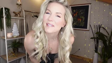 Kat Wonders Monthly Exclusive November 2020