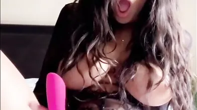 Autumn Falls Private Snapchat Squirting Show Leaked