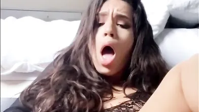 Autumn Falls Private Snapchat Squirting Show Leaked