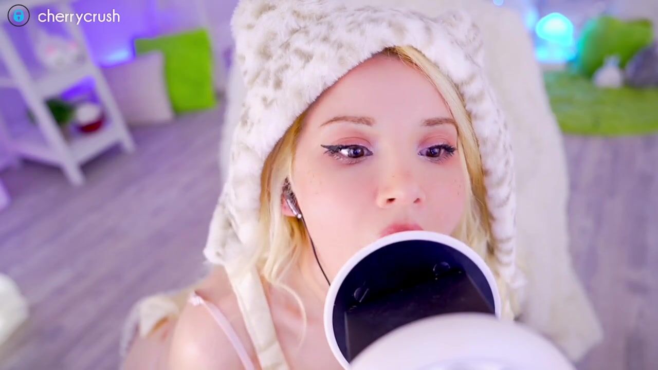 Cherry Crush ASMR Pussy Rubbing And Dirty Talking Video Leaked