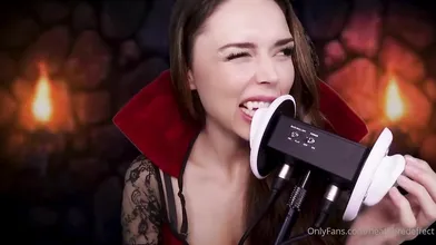 HeatheredEffect ASMR Vampire Ear Eating Video Leaked