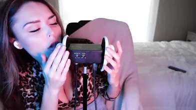 HeatheredEffect ASMR Ear Eating Patreon Video