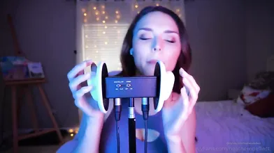 HeatheredEffect ASMR Ear Licking Onlyfans Video