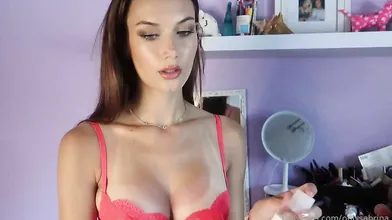 Sabrina Vaz Onlyfans Massage ASMR Video