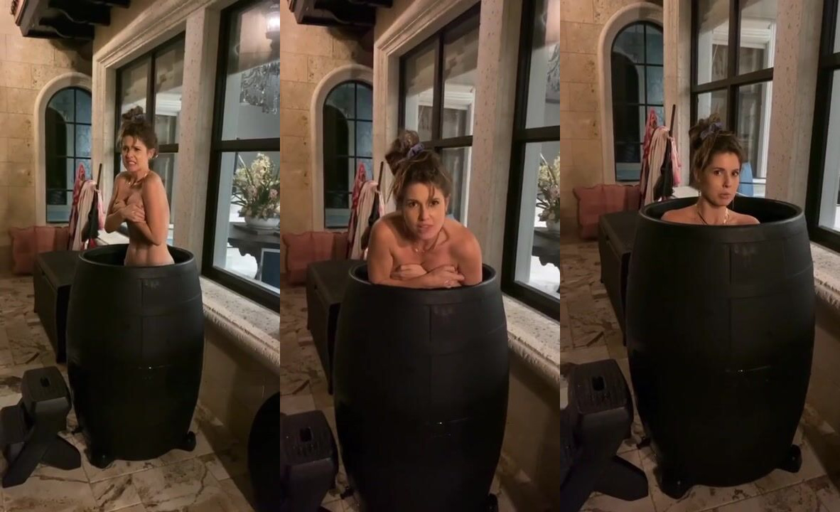 Amanda Cerny Nude Hand Bra Video Leaked