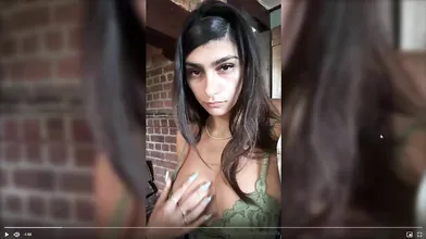 Mia Khalifa Fireplace Striptease Onlyfans Video Leaked