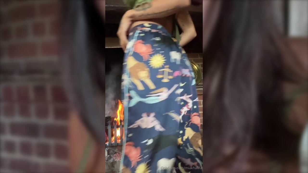 Mia Khalifa Fireplace Striptease Onlyfans Video Leaked
