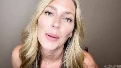 Diora Baird Sexy Cleavage ASMR Video Leaked