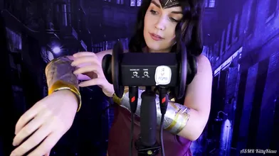 KittyKlaw ASMR Wonder Woman Licking Video Leaked