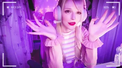 Katyuska Moonfox Masturbating Porn Video