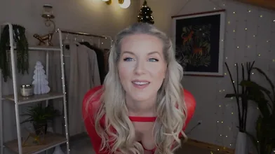 Kat Wonders Monthly Exclusive December 2020