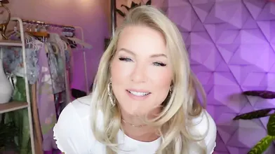 Kat Wonders Weekly 196 Video
