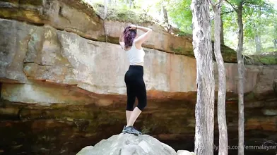 Emma Layne Outdoor Leggings Strip Tease Onlyfans Video Leaked
