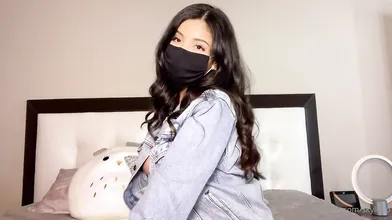 Skylerlo Drills Her Pussy With A Dildo In Black Lingerie