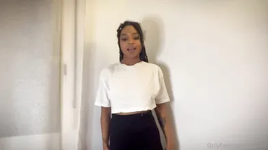 Princessnadjja Gives Her Man A Blowjob