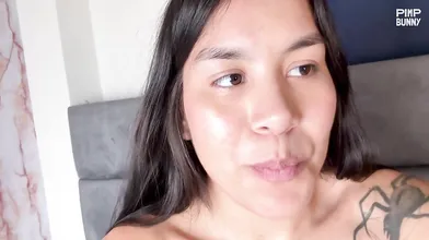 Naked Vero Roller Plays With Her Little People