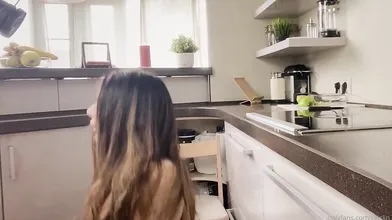 Brunette Reislin Gives An Oral In The Kitchen